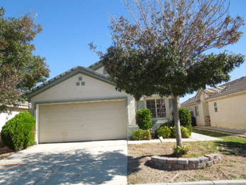 3820 Mountain Waters Street, Las Vegas, NV 89129 