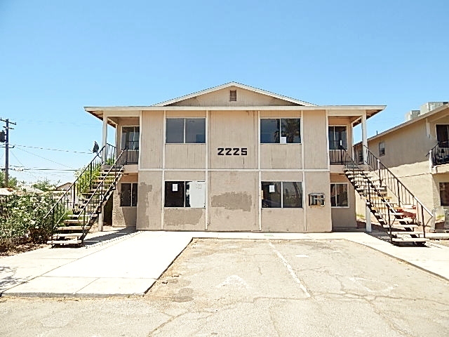 2225 Mccarran Street, North Las Vegas, NV 89030 