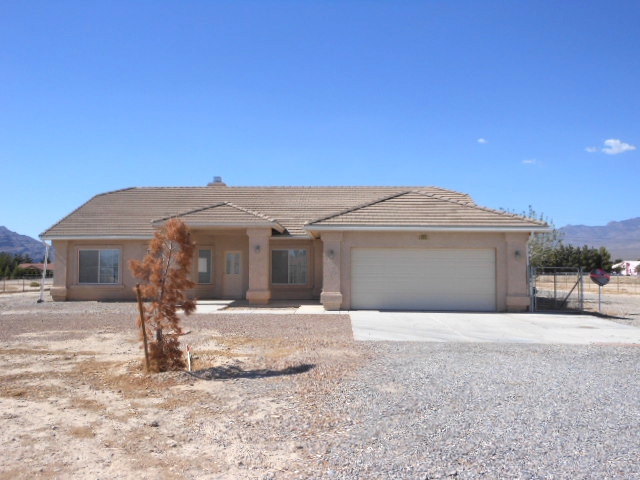 620 W Leffner Drive, Pahrump, NV 89060 