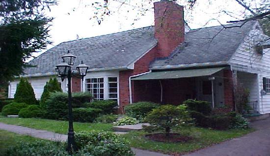 1643 Nash Road, North Tonawanda, NY 14120 