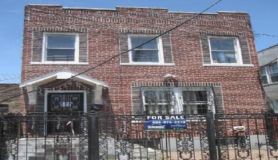 127-01 87th Road, Richmond Hill, NY 11418 