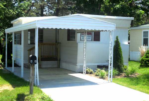 525-M6 Riverleigh Ave, Riverhead, NY 11901 