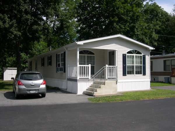 123 Lewis Court, Washingtonville, NY 10992 