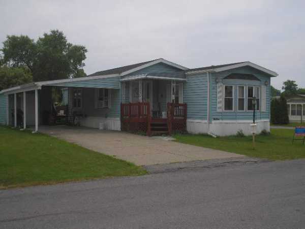 16 Rippleway, Hamburg, NY 14075 