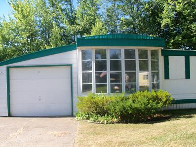 8 Quarry Hill Estates, Akron, NY 14001 