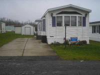 17 N Eaglecrest, Hamburg, NY 14075 