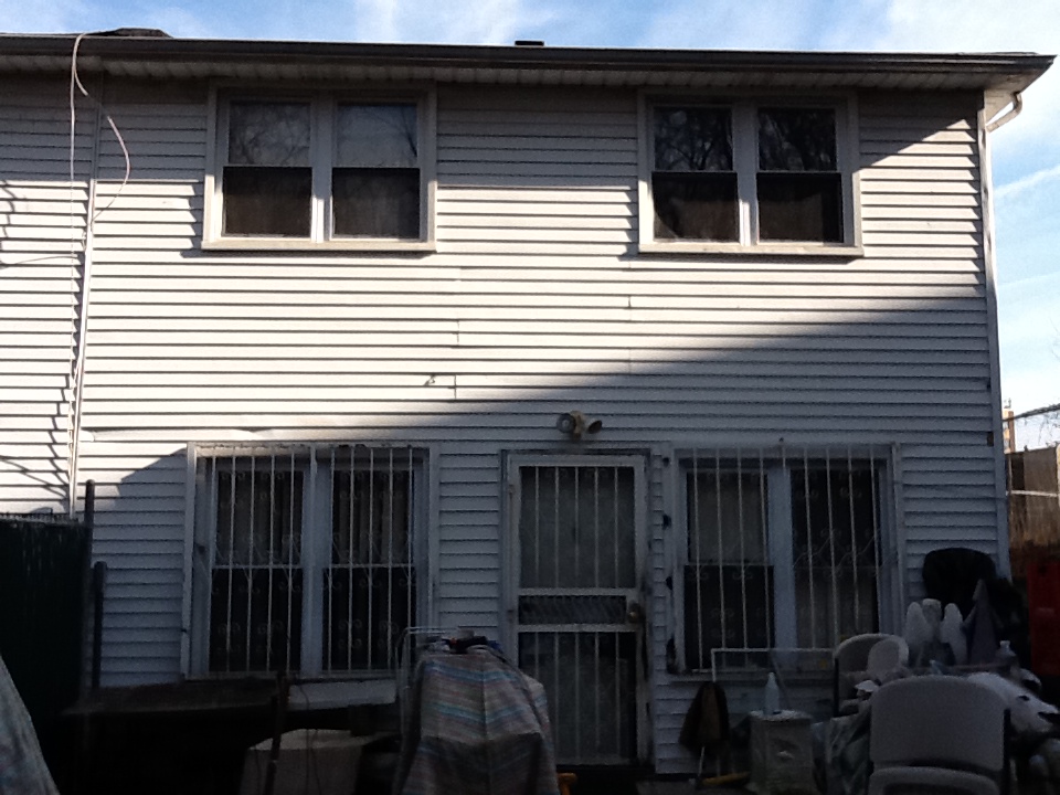 30a Thelma Ct, Staten Island, NY 10304 