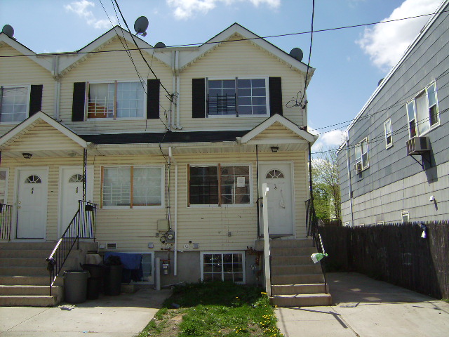 48 Grove Avenue, Staten Island, NY 10302 