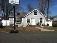 353 Neptune Ave, Babylon, NY 11704 