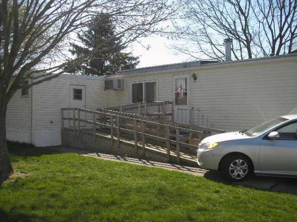 39 Valley Forge, Bohemia, NY 11716 