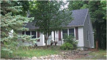 384 Center St, Caledonia, NY 14423 