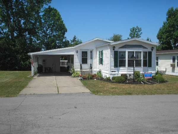 3 Foster Ridge, Hamburg, NY 14075 