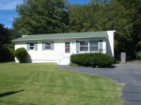 27 Ridgewood Avenue, Brentwood, NY 11717 