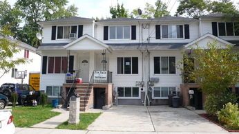 49 Newark Ave, Staten Island, NY 10302 