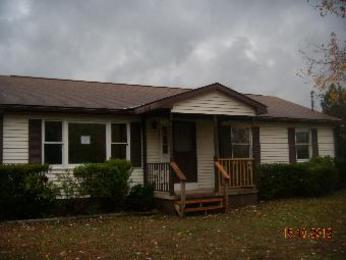 21 Russell Dr, Stillwater, NY 12170 