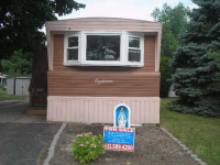 18 Betsy Ross Dr, Bohemia, NY 11716 