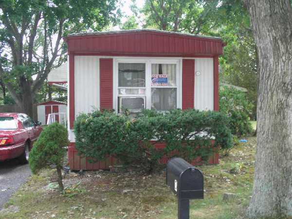 3 Mindy Lane, Bohemia, NY 11716 