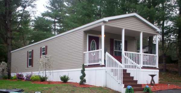 37 Crescent City MHP, Clifton Park, NY 12065 