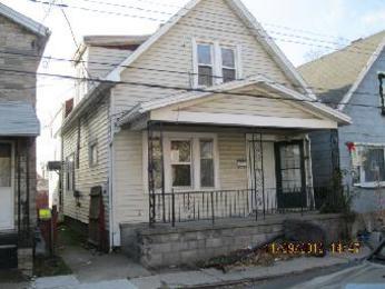 24 Hoffman Pl, Buffalo, NY 14207 