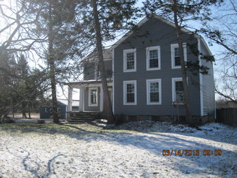 4948 Lower Mountain Rd, Lockport, NY 14094 