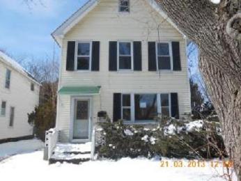 2026 Hamburg St, Schenectady, NY 12304 