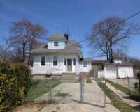 545 Mount Avenue, Babylon, NY 11704 