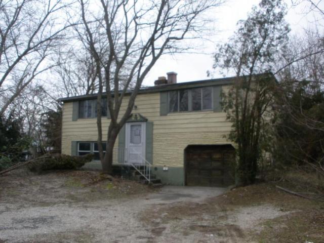 68 University Hts, Stony Brook, NY 11790 