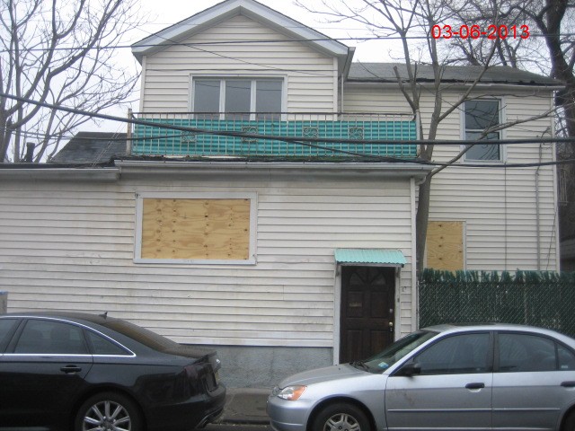 86 Brighton 1st Pl, Brooklyn, NY 11235 