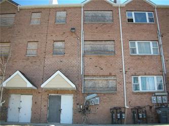 228 Beach 32nd St, Far Rockaway, NY 11691 