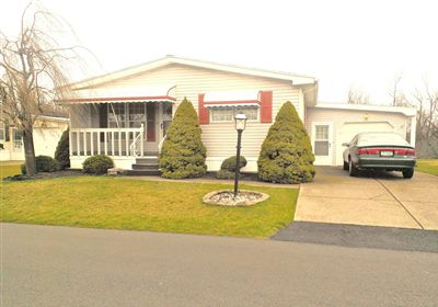 94 Parkside Circle, Cheektowaga, NY 14227 