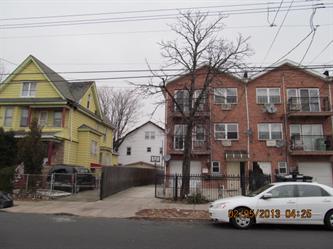 120   07 95th Ave, Richmond Hill, NY 11419 