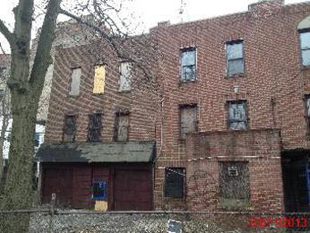 1774 Popham Ave, Bronx, NY 10453 