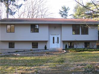 424 Cording Ln, Yorktown Heights, NY 10598 