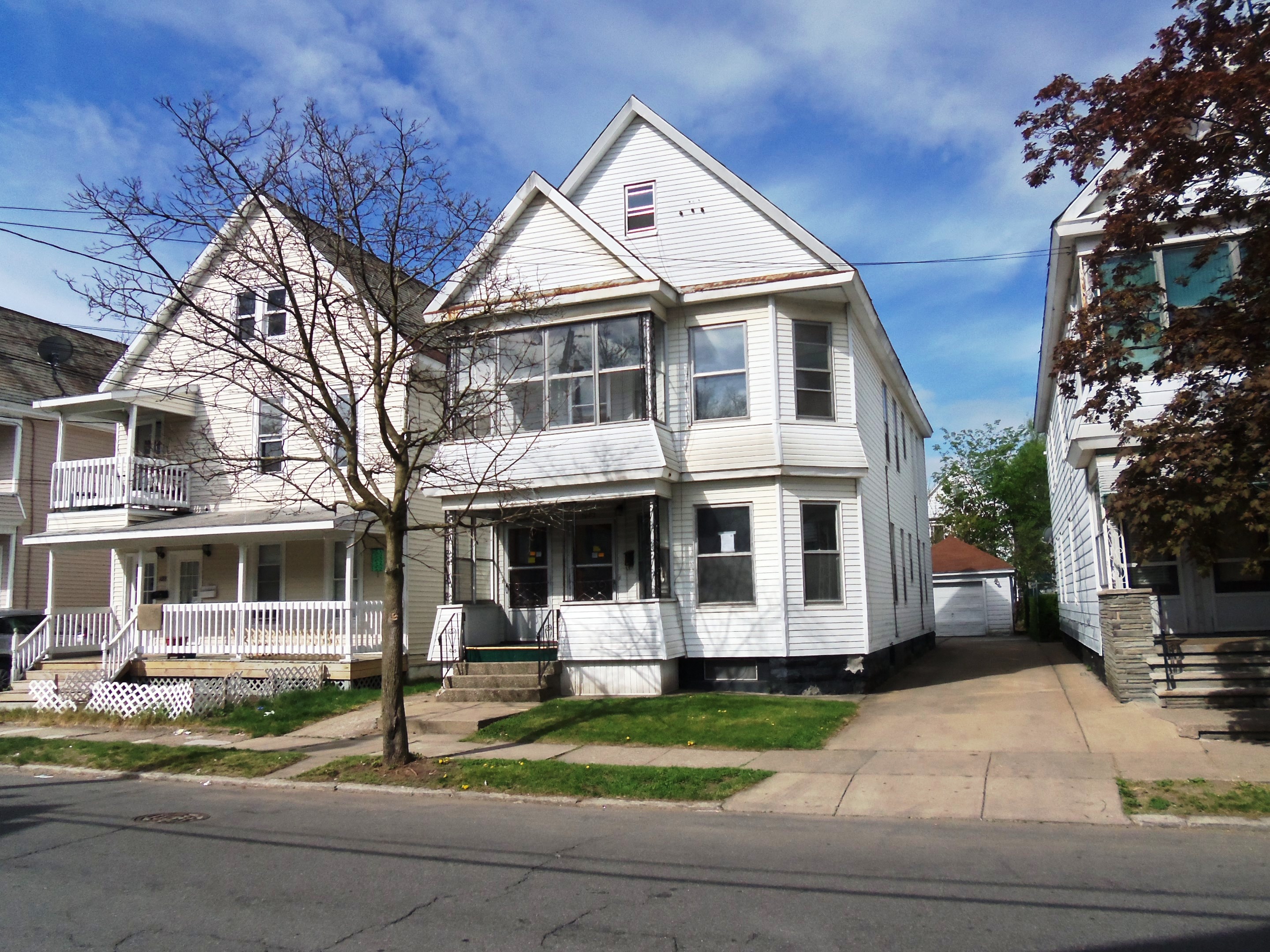 1082-84 Willett St, Schenectady, NY 12303 