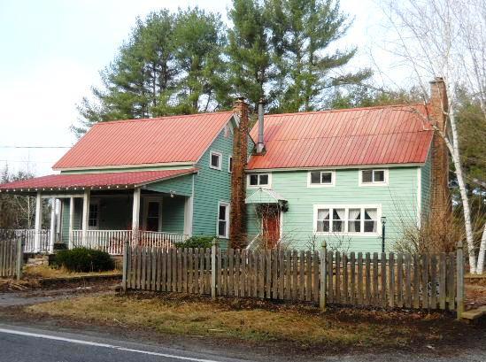 529 East River Drive, Lake Luzerne, NY 12846 