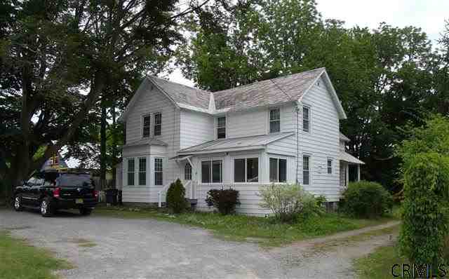 5 MARION AV, Saratoga Springs, NY 12866 
