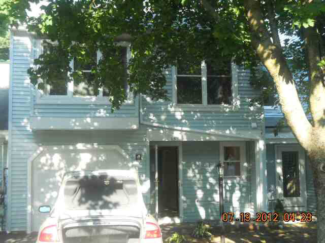 13 Old Mill Ln, Queensbury, NY 12804 