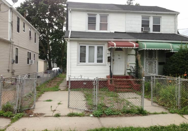 11804 204th Street, Jamaica, NY 11412 