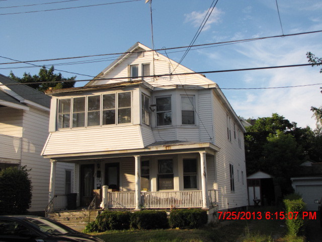145 Benson St, Albany, NY 12206 