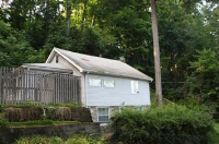 90 Hollow Brook Rd, Lake Peekskill, NY 10537 