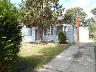 67 Argyle Drive, Shirley, NY 11967 