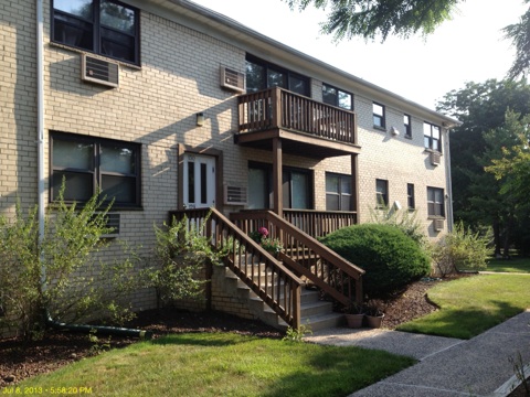 130 Sneden Pl W, Spring Valley, NY 10977 