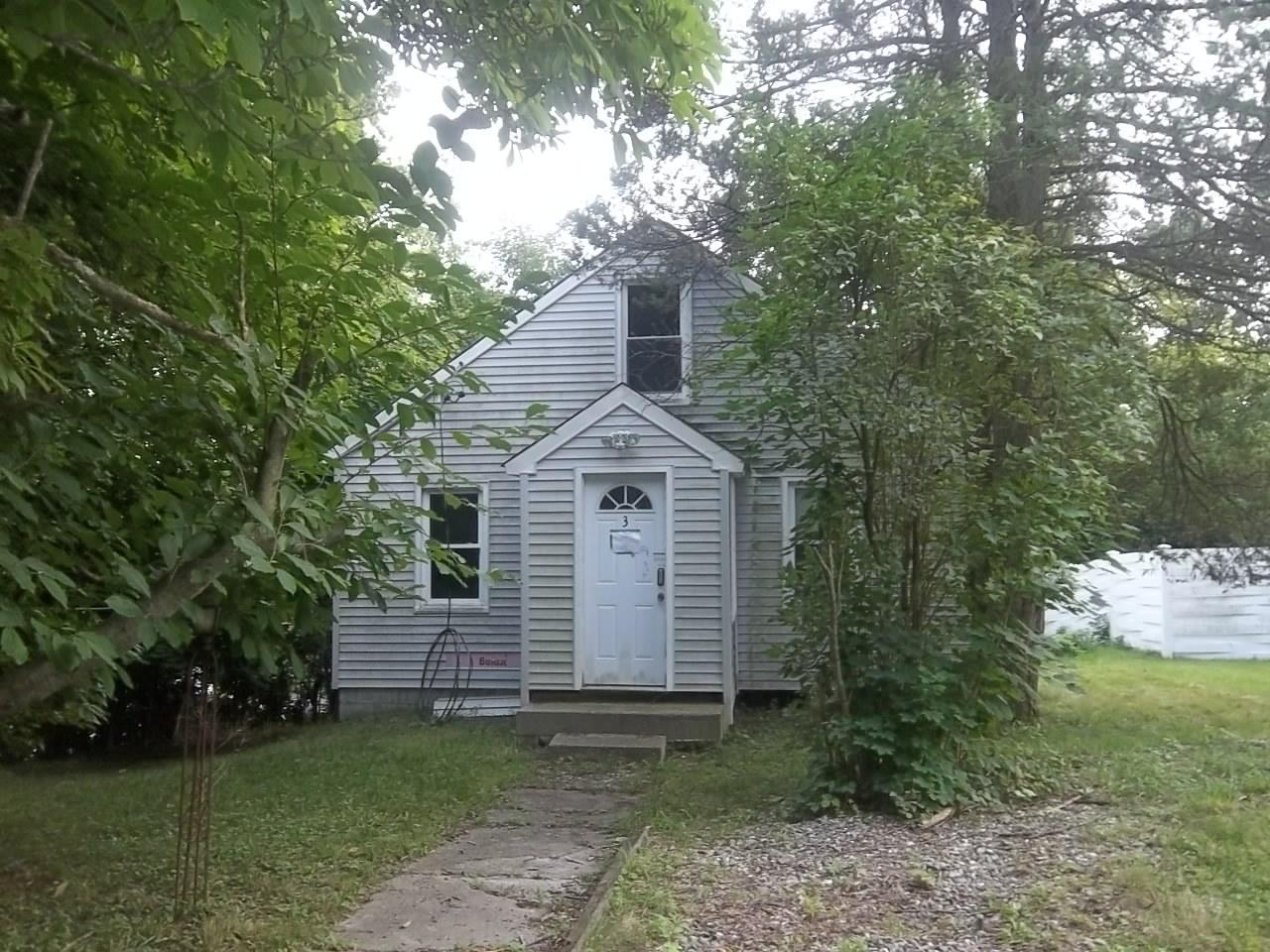 3 Rock Cut Lane, Pleasant Valley, NY 12569 