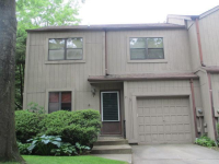 31 High Oaks Court, Huntington, NY 11743 