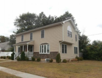 509 Rutland St, Westbury, NY 11590 