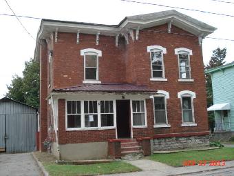 16 Berthoud St, Nelliston, NY 13410 