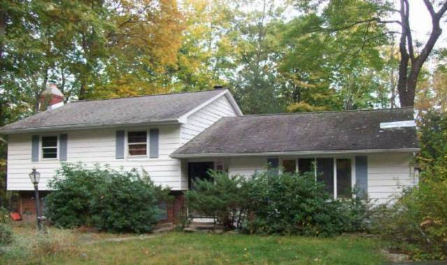 22 Parker Ln, Shokan, NY 12481 