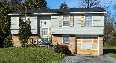 105 Kramer Dr, Syracuse, NY 13207 