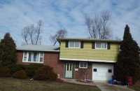 38 Sudbury Ln, Williamsville, NY 14221 