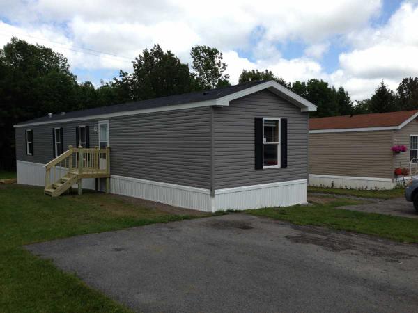 3841 Trolley Rd, Palmyra, NY 14522 